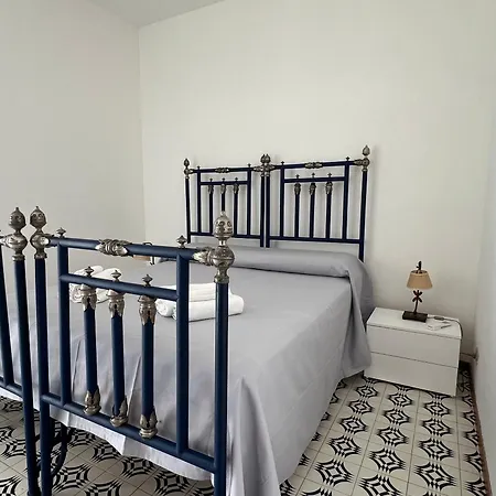 Ella Апартаменты *